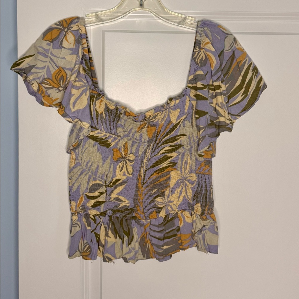 🍓6/$15🍓 Stretchy Tropical Periwinkle Top